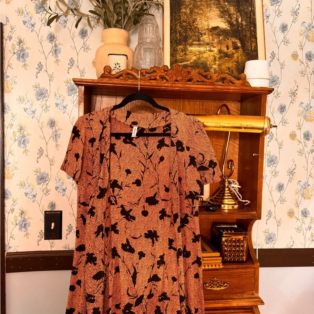 RVCA Black and Orange Mini Dress - Picture 1 of 7